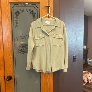 Women's Long Sleeve Button-Up Shirt - Green